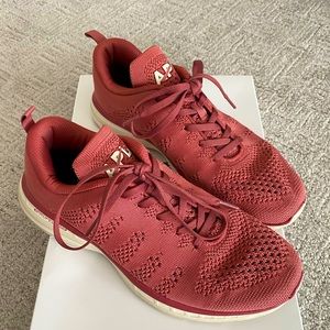 Size 9.5 Women's APL Pro Sneakers Cedar Red